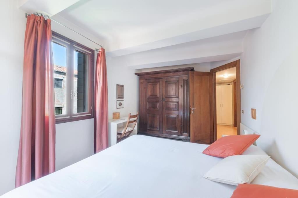Ca' De La Comare, Relaxing And Elegant Apartment On Canal Grande Venedik Dış mekan fotoğraf